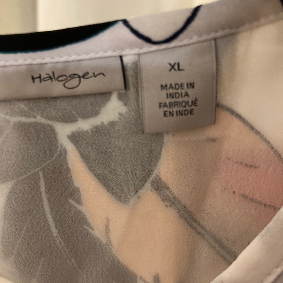 Halogen sleeveless blouse - Picture 4 of 5